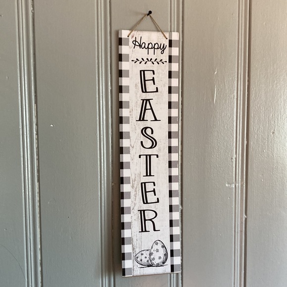 2/$20 NWT Beautiful Black & White Gingham Vertical Happy Easter Decoration Sign - Picture 5 of 12
